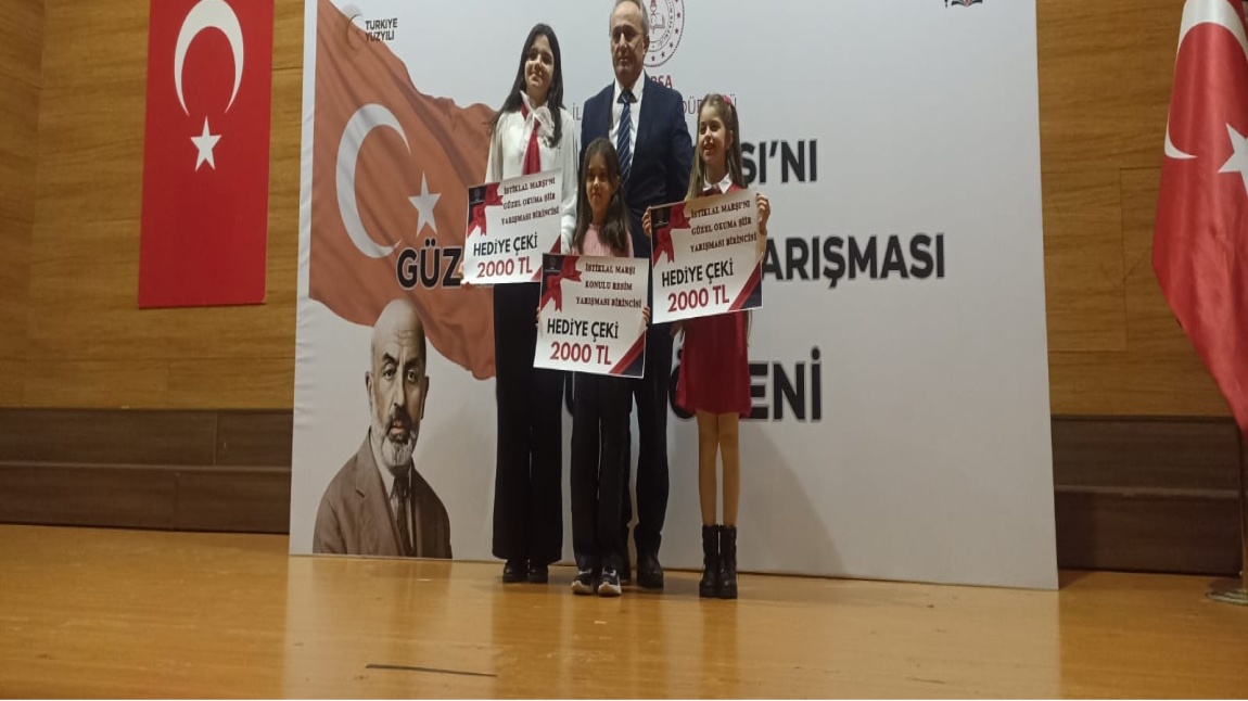 Gaziosmanpaşa İmam Hatip Ortaokulu’ndan Büyük Gurur: Berre Nur YAVUZ İl Birincisi Oldu!